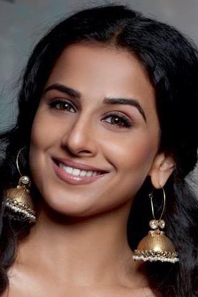 Vidya Balan movie reviews, photos, videos