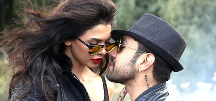Ishq Click