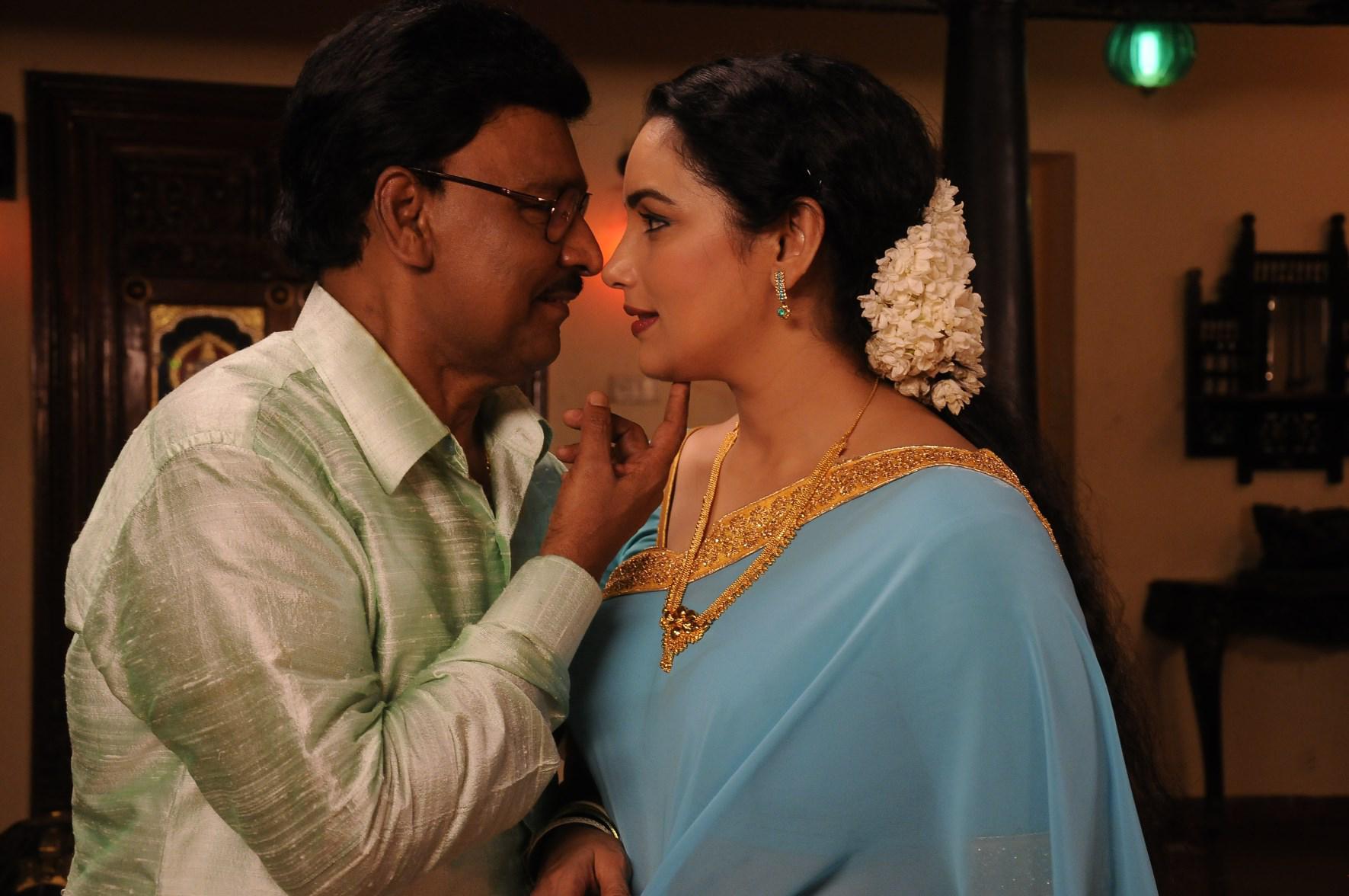 Thunai Mudhalvar Tamil Movie Stills | Shweta Menon, Bhagyaraj