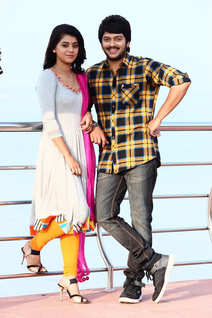 Titanic Telugu Movie Stills Starring Rajeev Saluri, Yamini Bhaskar