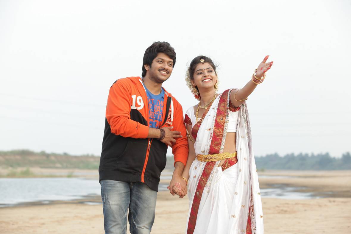 Titanic Telugu Movie Stills Starring Rajeev Saluri, Yamini Bhaskar
