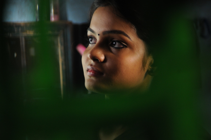Actress Aara Stills From Paisa Movie