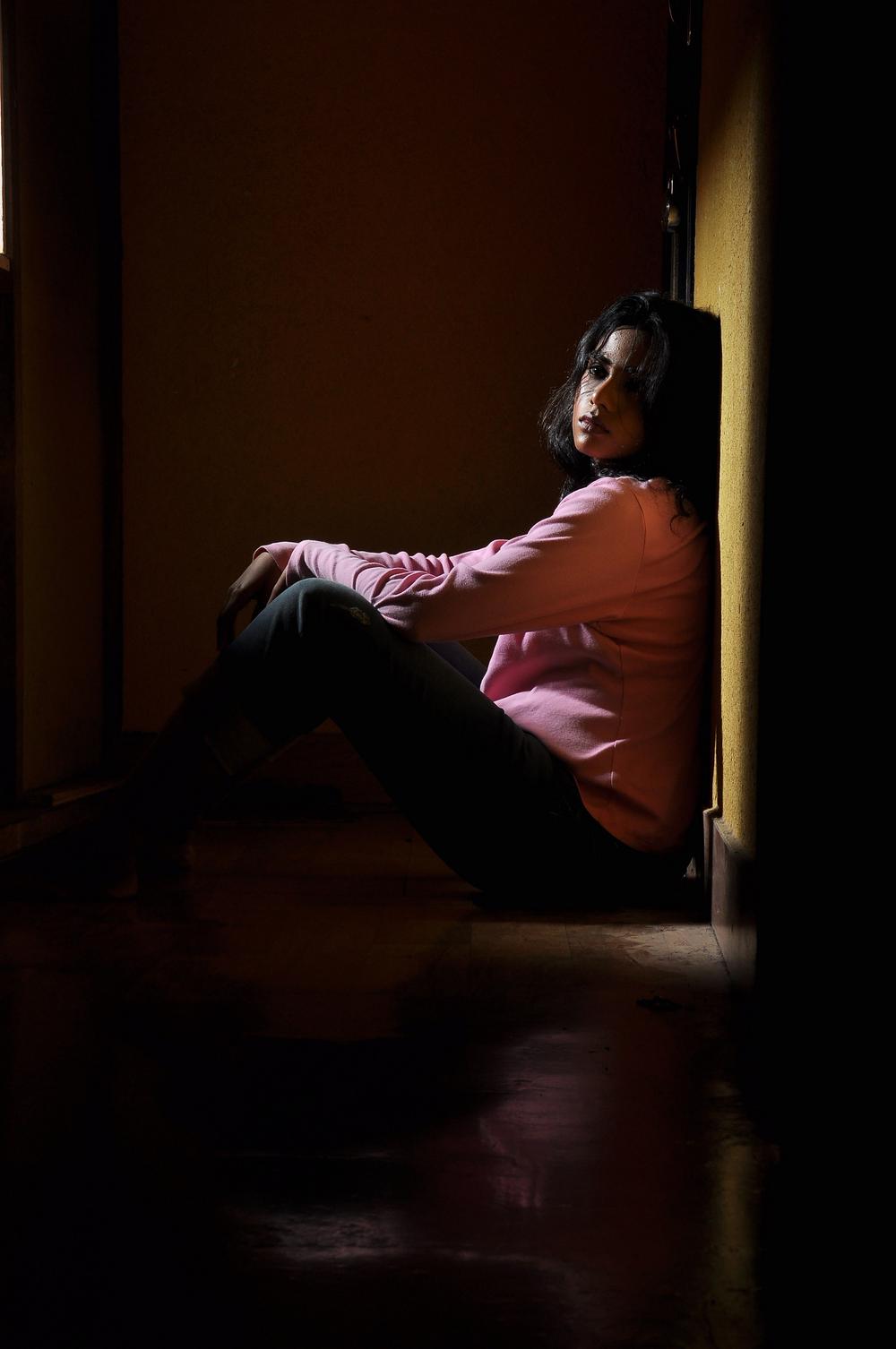 Vitthaiyadi Naanunakku Tamil Movie stills starring Sowra Syed