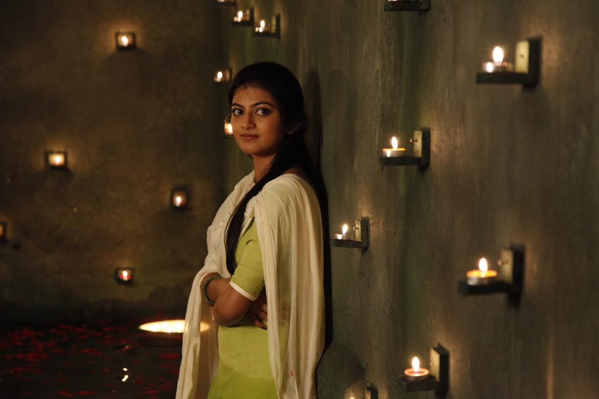 Anandhi | Enakku Innoru Per Irukku Movie Stills