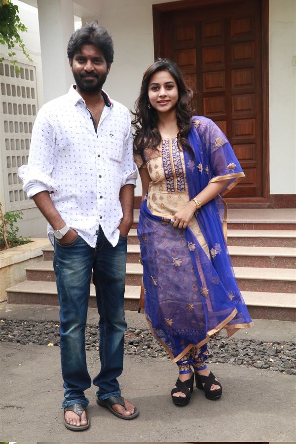 Maanik Movie launch Stills