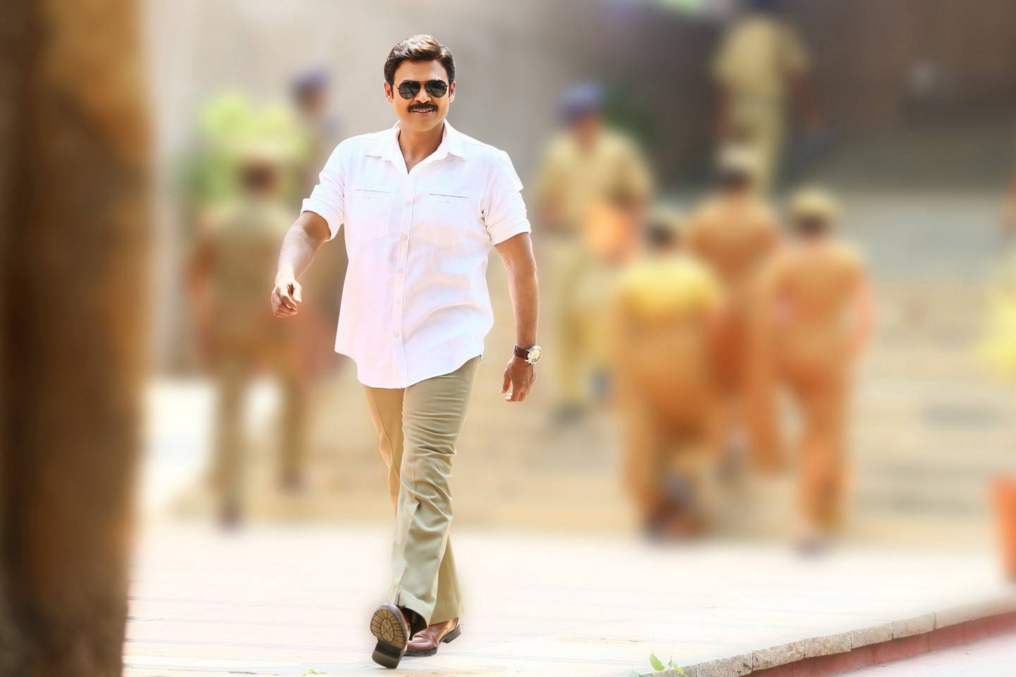 Venkatesh stills from Babu Bangaram movie