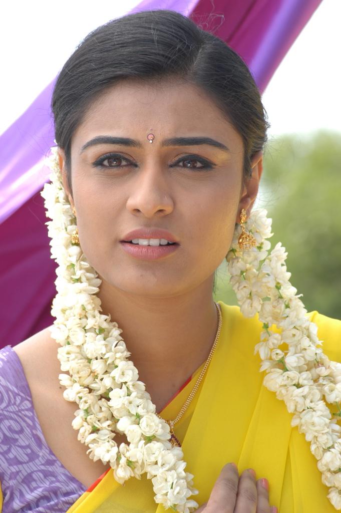 Latest Sagaptham Tamil Movie Stills | Neha Hinge