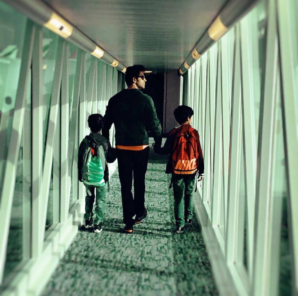 Hrithik Roshan Leave For Spain To Attend IIFA 2016