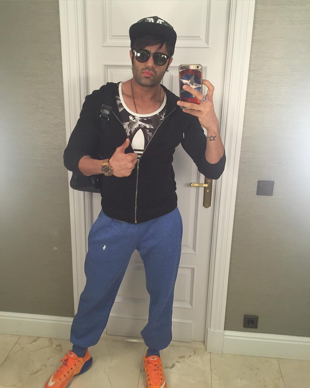 Manish Paul Leave For Spain To Attend IIFA 2016