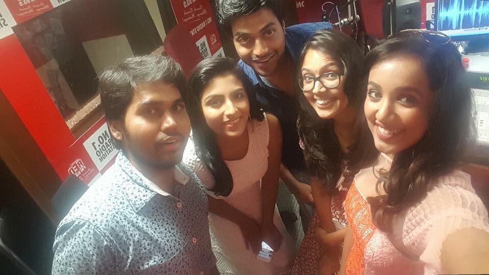 Rojulu Marayi Team Promote A Movie At 92.7 Big Fm