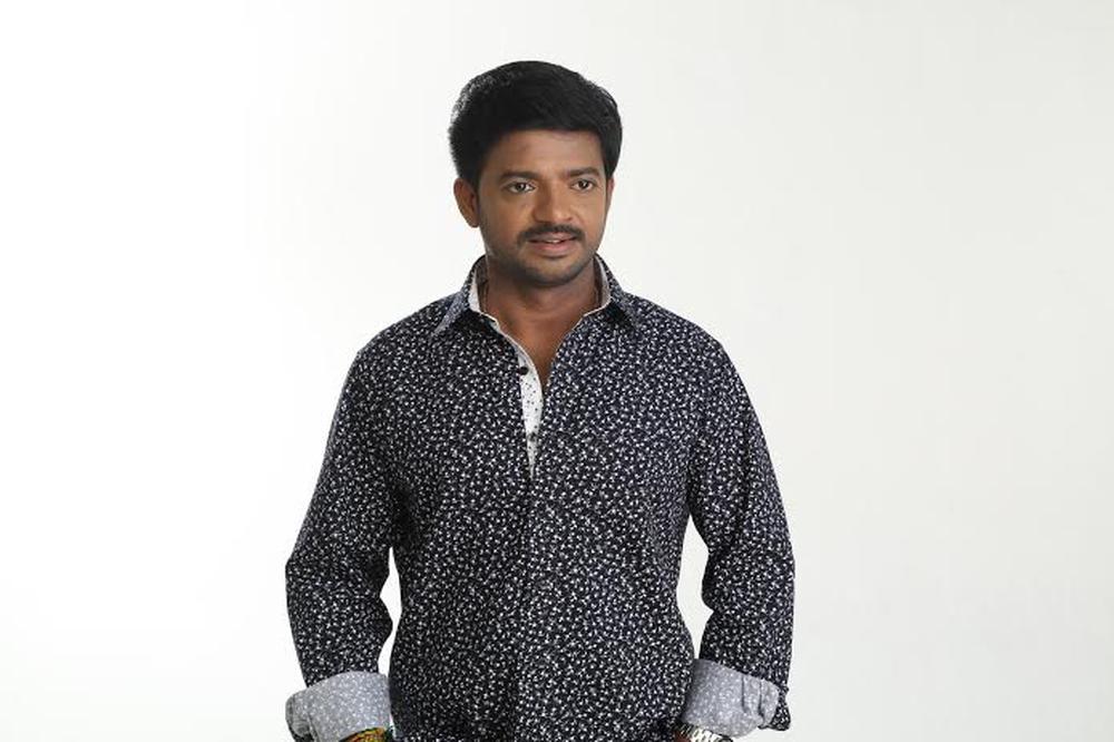9 to 10 Onbathilirundhu Pathuvarai Tamil Movie Stills