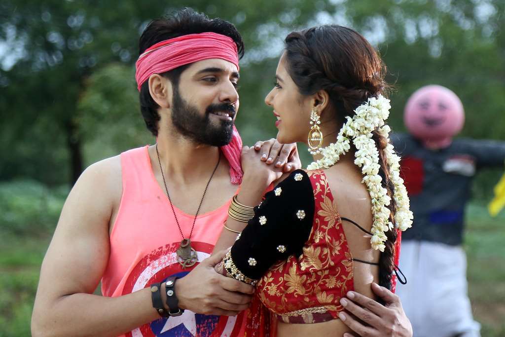 Aatadukundam Raa Telugu Movie Stills | Sushanth, Sonam Bajwa