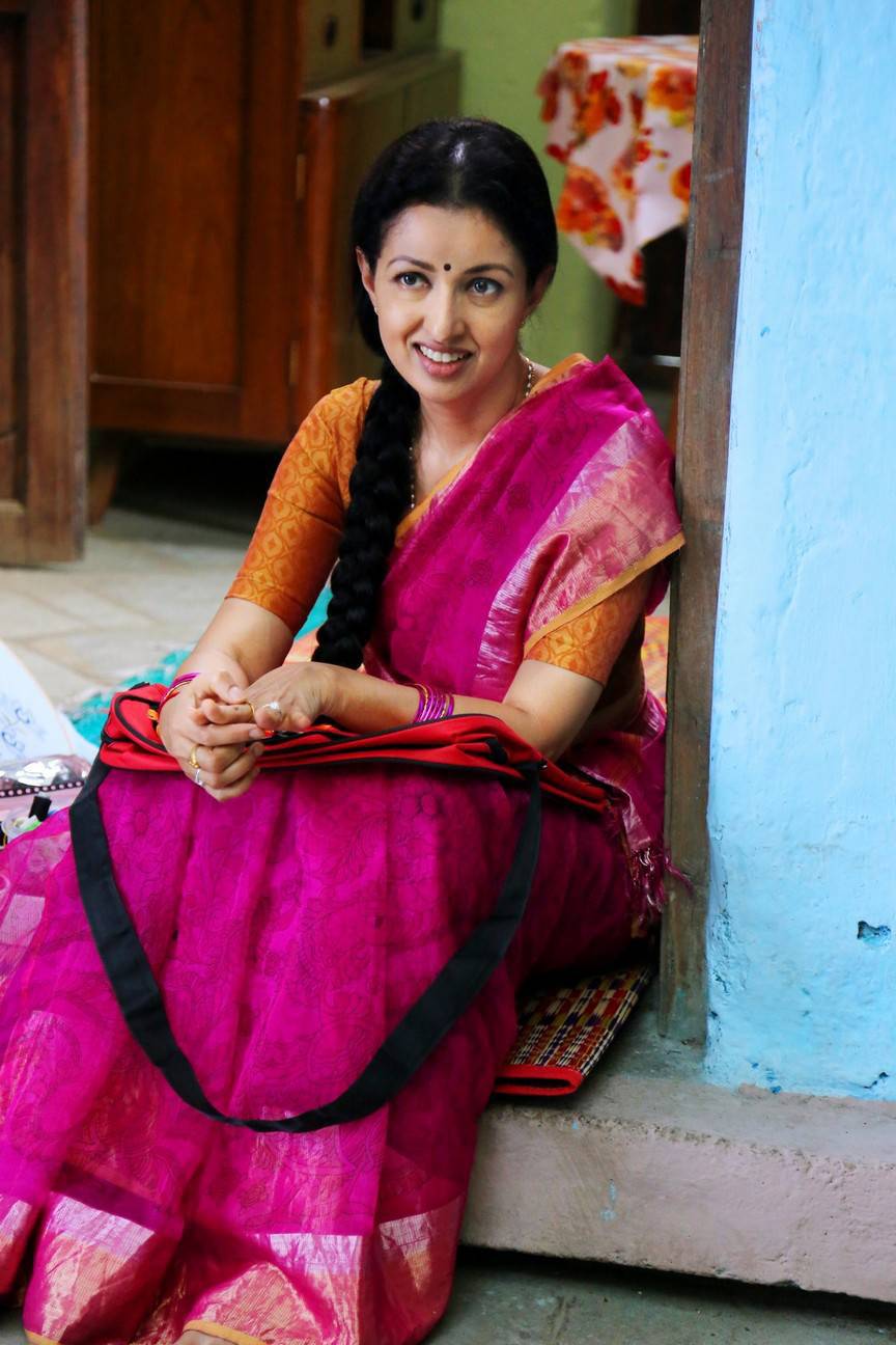 Gauthami Stills From Manamantha (Tamil- Namadhu) Movie