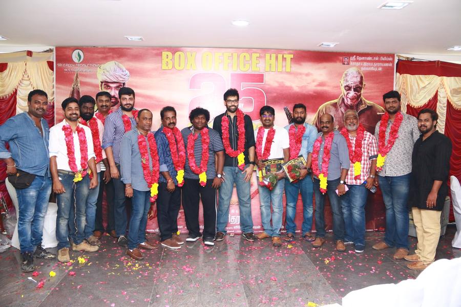 Jackson Durai 25th day celebration stills | Actor Sibiraj, Siddharth Vipin, JD director Dharanidharan, Karunakaran and Yogi Babu