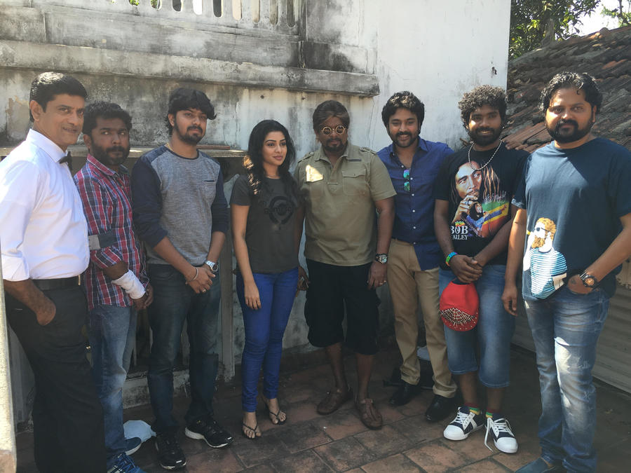 Actor Parthipean joins in the shoot of 'Thittam Poattu Thirudara Kootam'