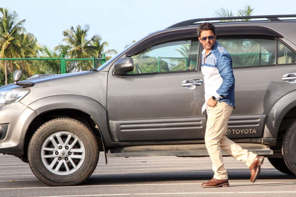 Arjun still from Nibunan Movie