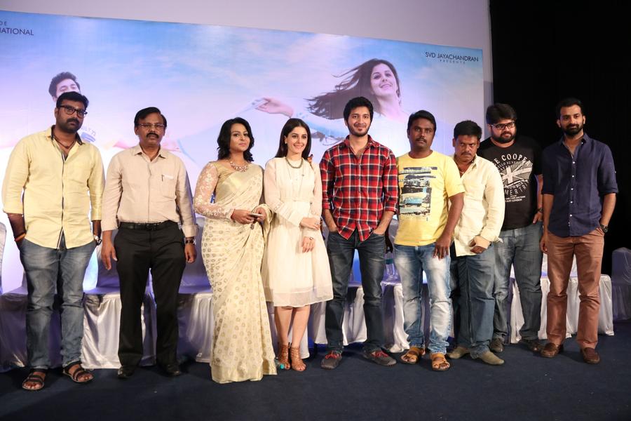 Meendum Oru Kadhal Kadhai Movie Press Meet Stills | Isha Talwar, Walter Phillips, dir Mithran Jawahar, Arjunan