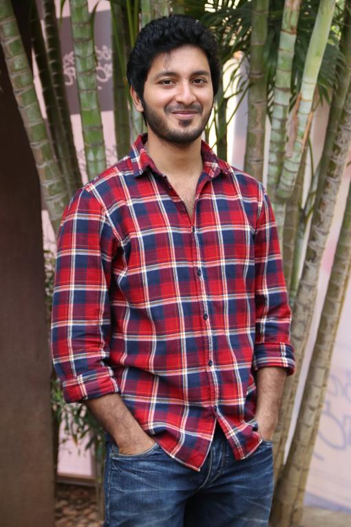 Meendum Oru Kadhal Kadhai Movie Press Meet Stills | Walter Phillips