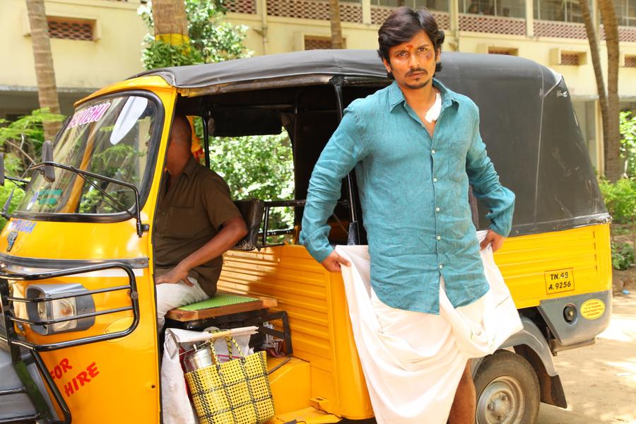 Thirunaal Tamil Movie Stills | Jiiva