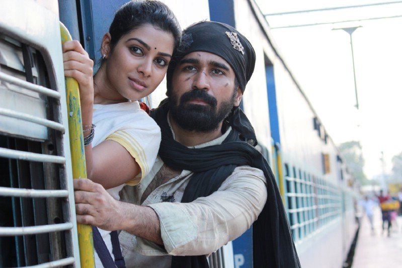 ‘BICHAGADU’ COMPELTES 100 DAYS OF SUCCESSFUL RUN