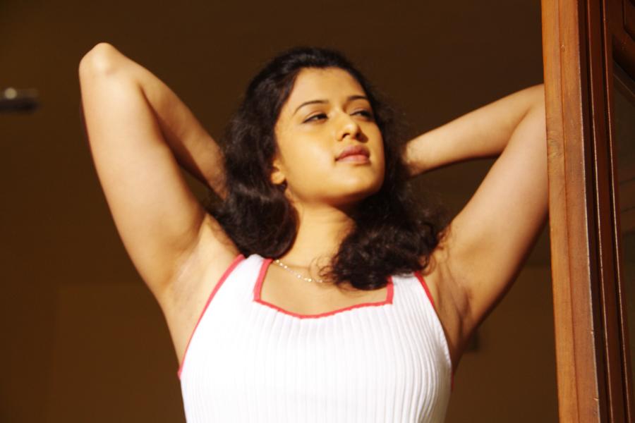 Oru Mugathirai Tamil Movie Stills
