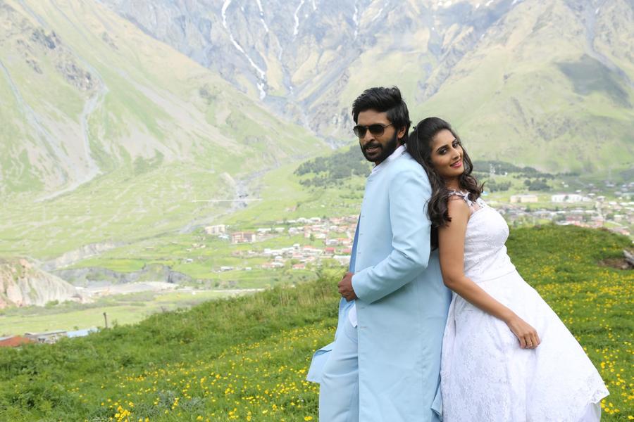 Veera Sivaji Movie Stills | Vikram Prabhu, Shamili