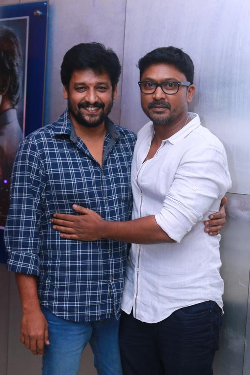 Kuttrame Thandanai Movie Celebrities Show Stills | Vidharth, Kreshna