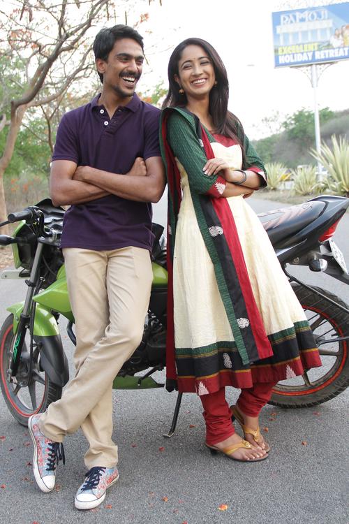 Moone Moonu Varthai Tamil Movie Stills | Arjun Chidambaram, Aditi Chengappa, Lakshmi, S. P. Balasubrahmanyam