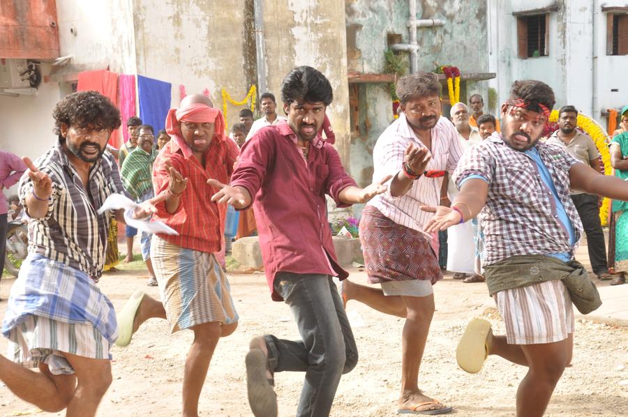 Valayal﻿ Tamil Movie Stills | Bhavya Sri, Sakthi Sivan