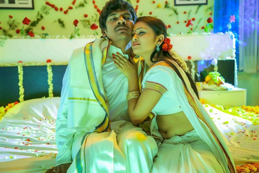 Attarillu telugu movie stills | Aditi Das