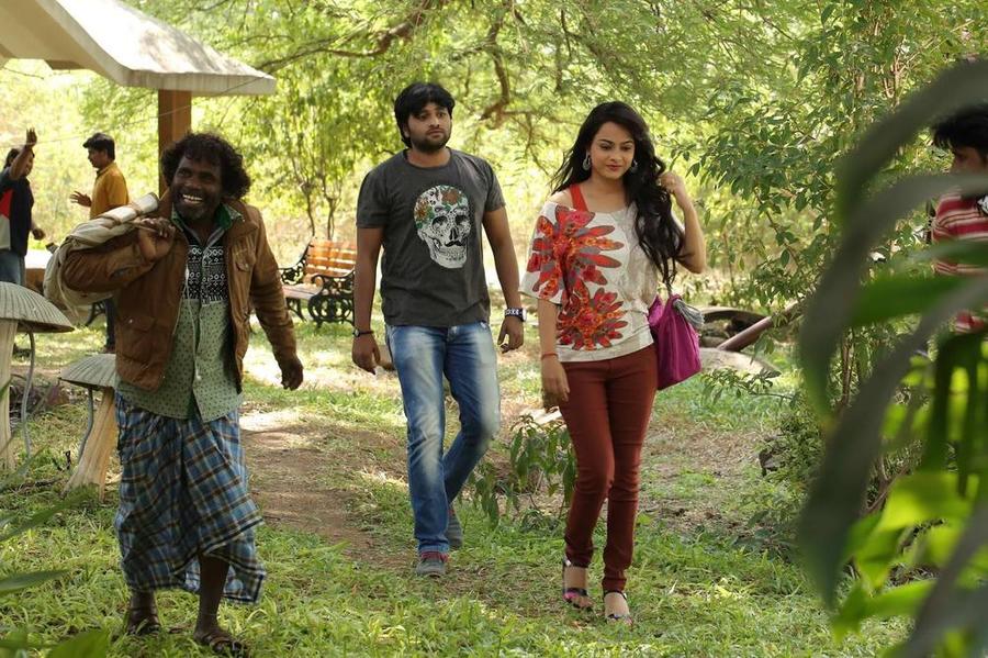 Attarillu telugu movie stills | Aditi Das and Sai Ravikumar