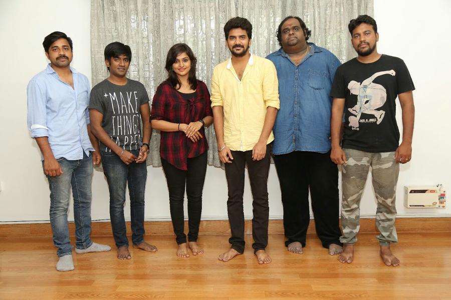 Natpuna Ennanu Theriyuma Movie Press Meet Stills | Kavin, Remya Nambeesan, Music Director Dharan Kumar, Director Siva Kumar Aravind