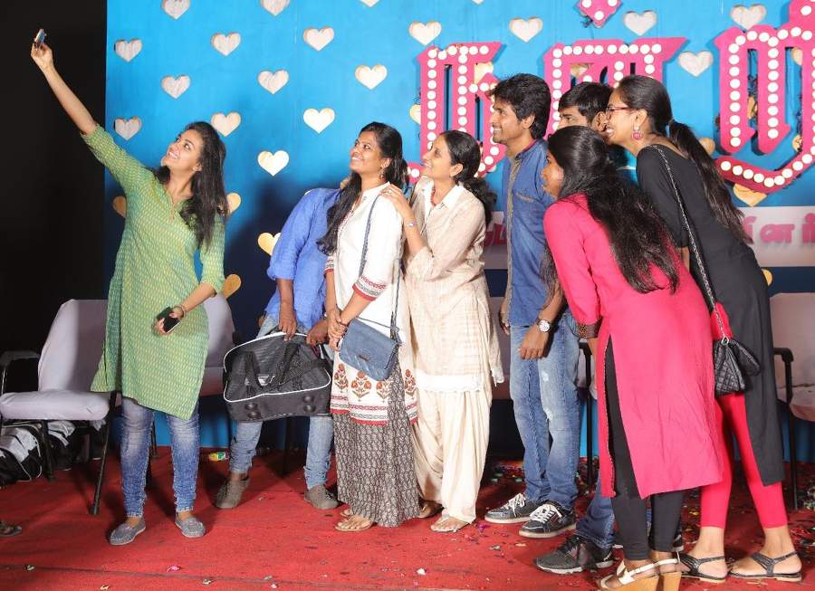 Costume Designer Anu Parthasarathy talks about Remo & Sivakarthikeyan