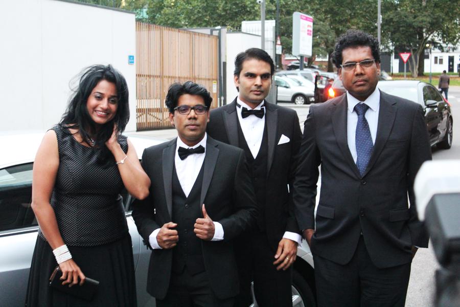 Red Carpet Preview Stills of Valla Desam | Anu Hasan, Director NT Nantha