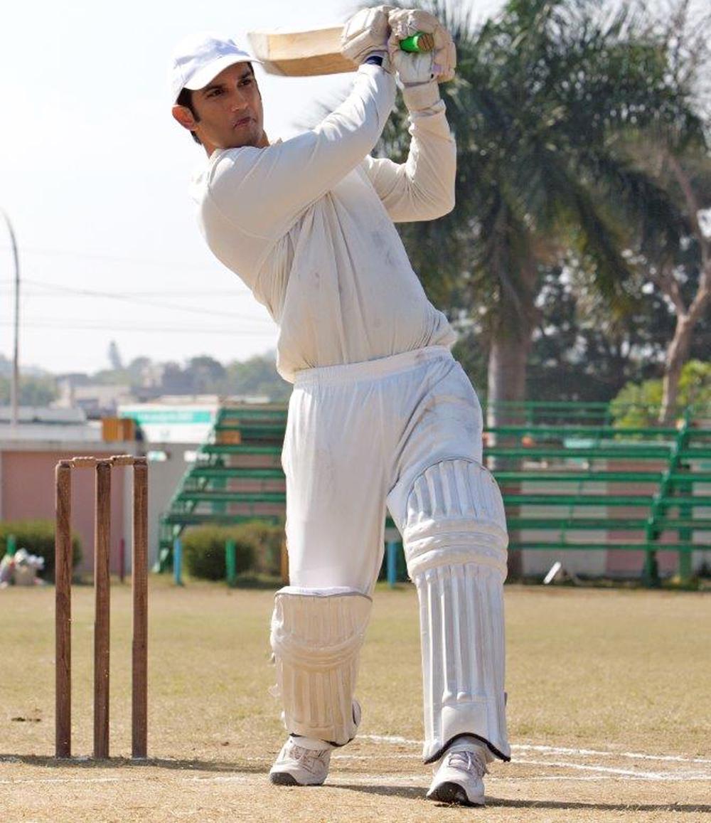 Sushant Singh Rajput stills from MS Dhoni: The Untold Story