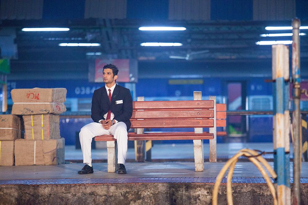 Sushant Singh Rajput stills from MS Dhoni: The Untold Story