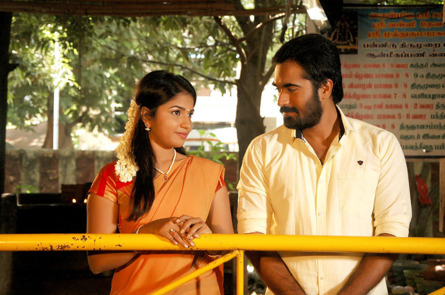 Puyala Kilambi Varom Movie Stills