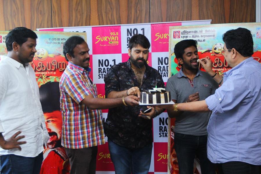 Manal Kayiru 2 Movie Audio Launch Stills | Director R. Madhan Kumar, S. Ve. Shekher, Ashwin Sekhar