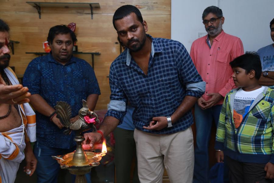  4G Tamil Movie Pooja Stills | Producer C. V. Kumar, Director Venkat Pakkar