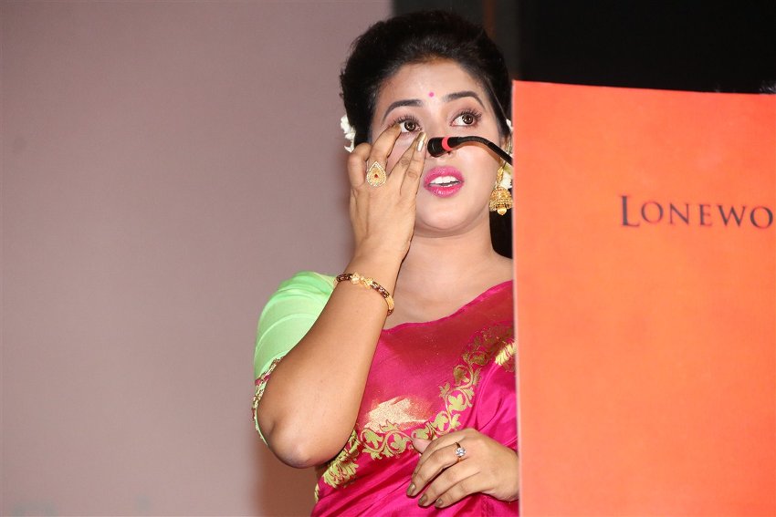 Actress Poorna at Savarakkathi Audio & Trailer launch 