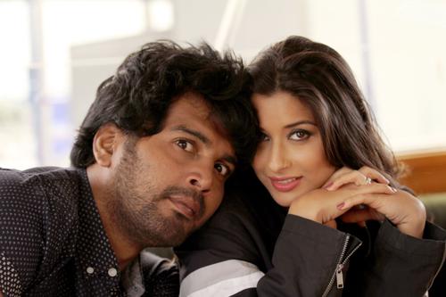Serndhu Polama Tamil Movie Stills | Vinay Rai, Madhurima