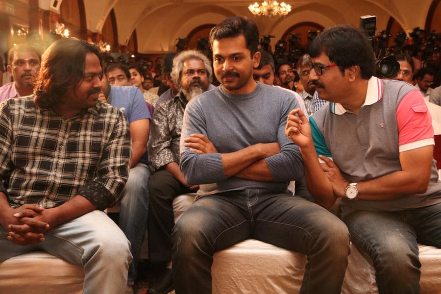 Kaashmora Movie Press Meet Stills - Karthi, Director Gokul, Vivek