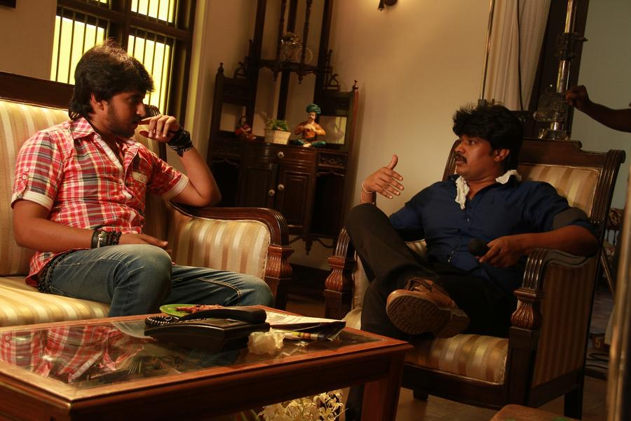 Munnodi Movie Stills