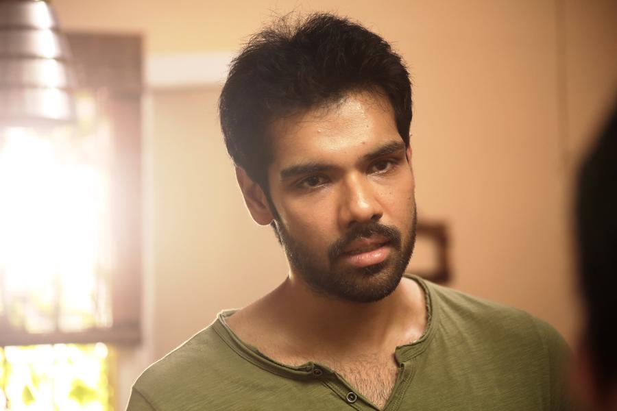 Sibiraj & Ishwarya Rajesh's Kattappavae Kaanom Movie Stills