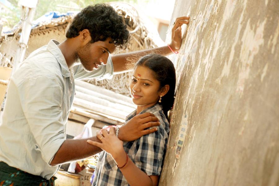 Aakkam Movie Stills | Vaidegi, Sathish Raavan