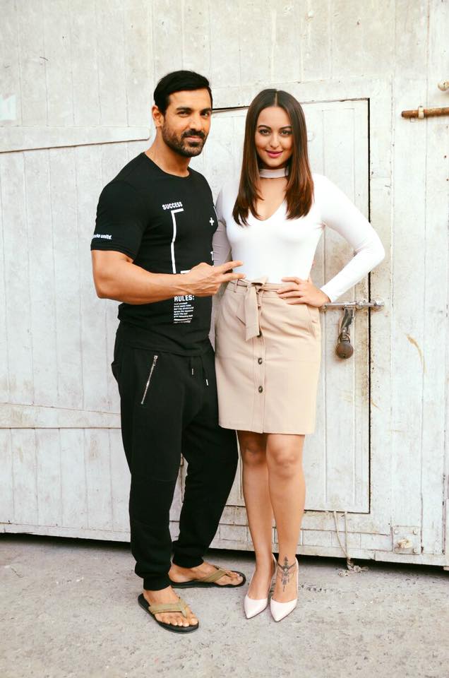 John Abraham, Sonakshi Sinha during force 2 promotion