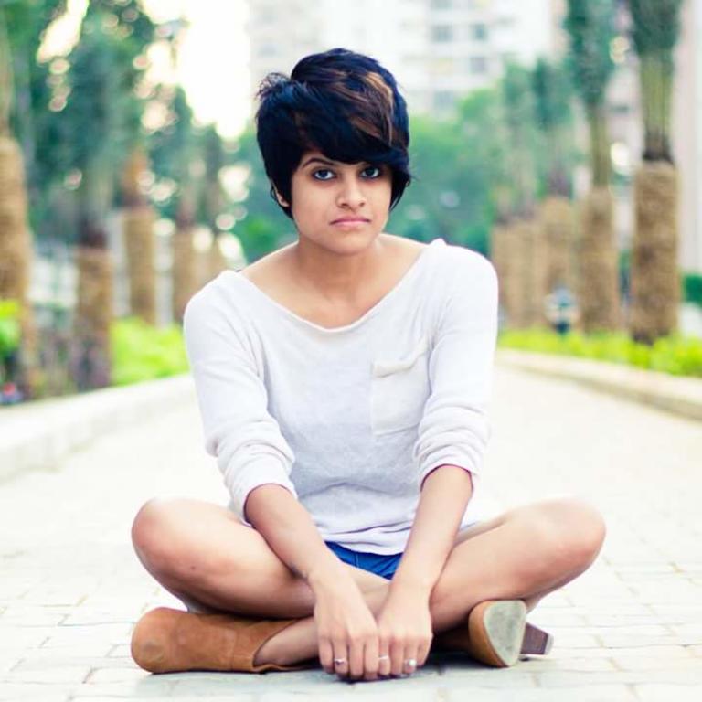 Actress Maya S Krishnan Latest Stills