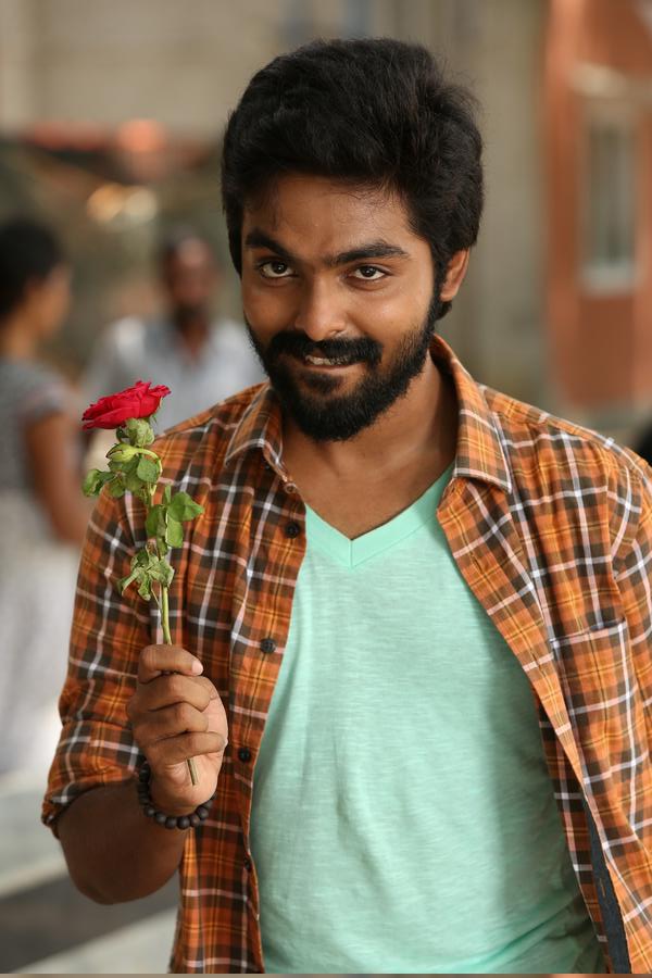 Kadavul Irukaan Kumaru Movie Stills