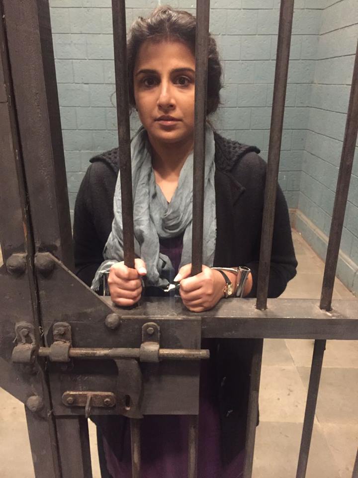 Actress Vidya Balan goes inside jail to promote Kahaani 2 movie