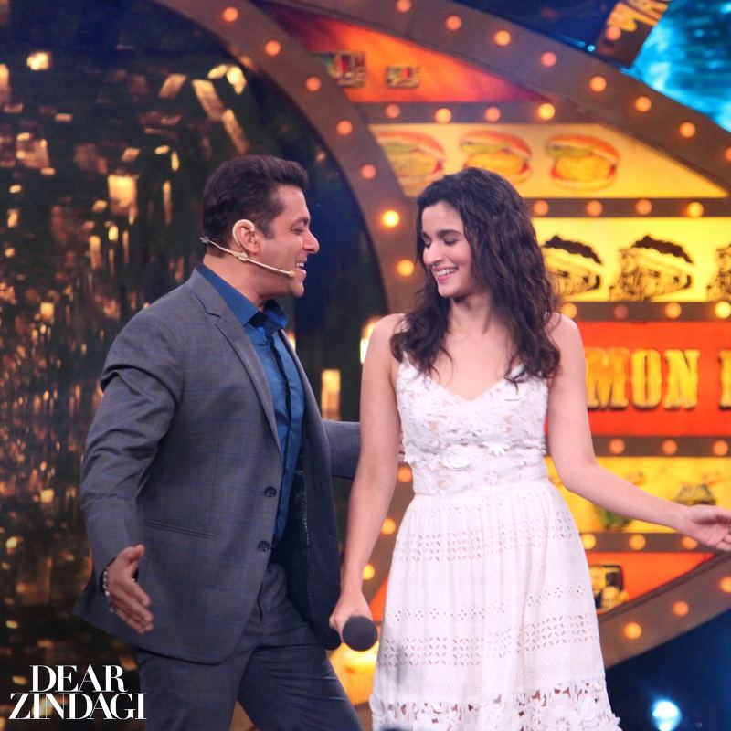 Dear Zindagi Actress Alia Bhatt On Bigg Boss 10 with Salman Khan